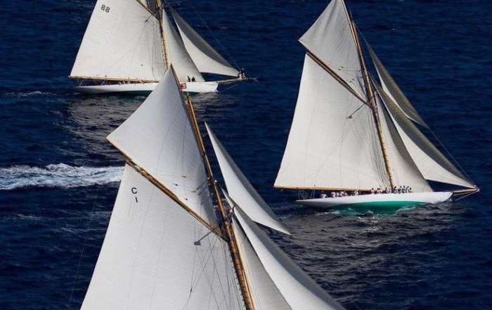 Coaching Ejecutivo: ¿Qué es y cómo puede beneficiarte? La brújula guía en el mar empresarial by Psicoestilos
